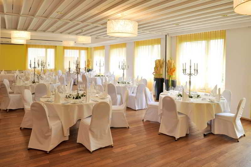 อาเรโฮฟ สวิส ควอลิตี้ โฮเต็ล Hotel Wildegg ภายนอก รูปภาพ
