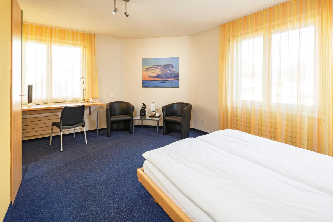 อาเรโฮฟ สวิส ควอลิตี้ โฮเต็ล Hotel Wildegg ภายนอก รูปภาพ