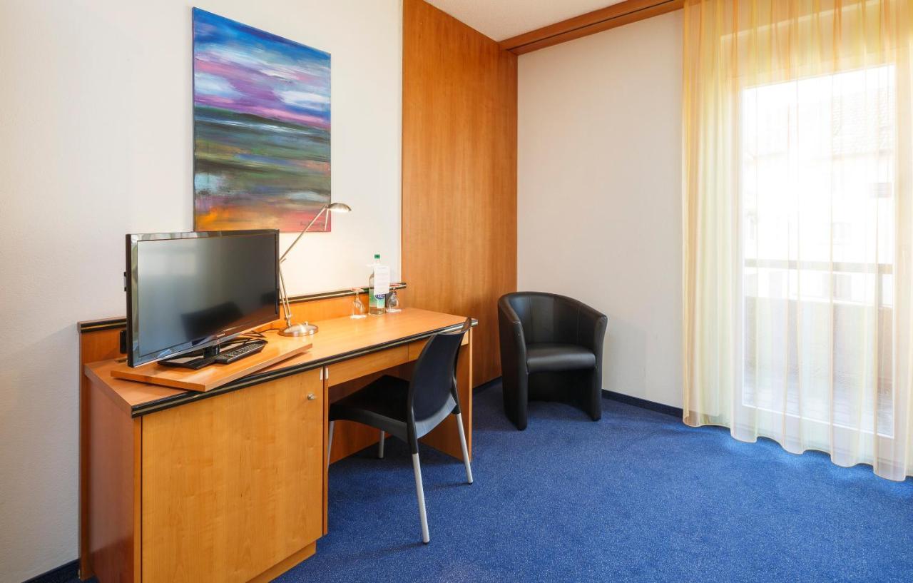 อาเรโฮฟ สวิส ควอลิตี้ โฮเต็ล Hotel Wildegg ภายนอก รูปภาพ
